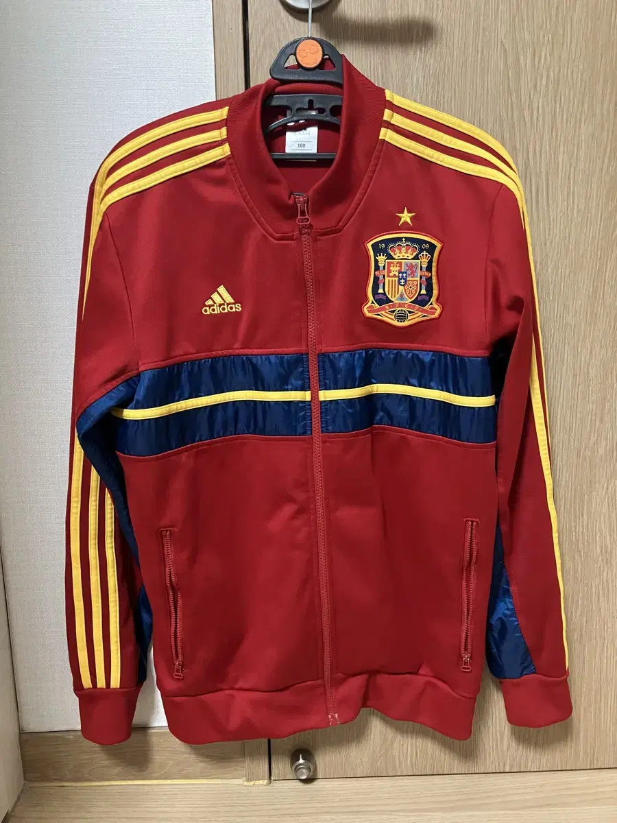 National University of Spain Tracktop