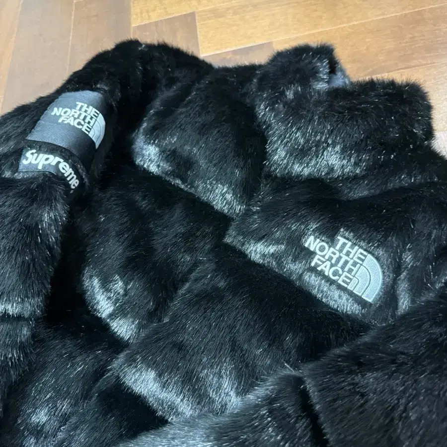 Supreme x The North Face Faux Fur Nuptse