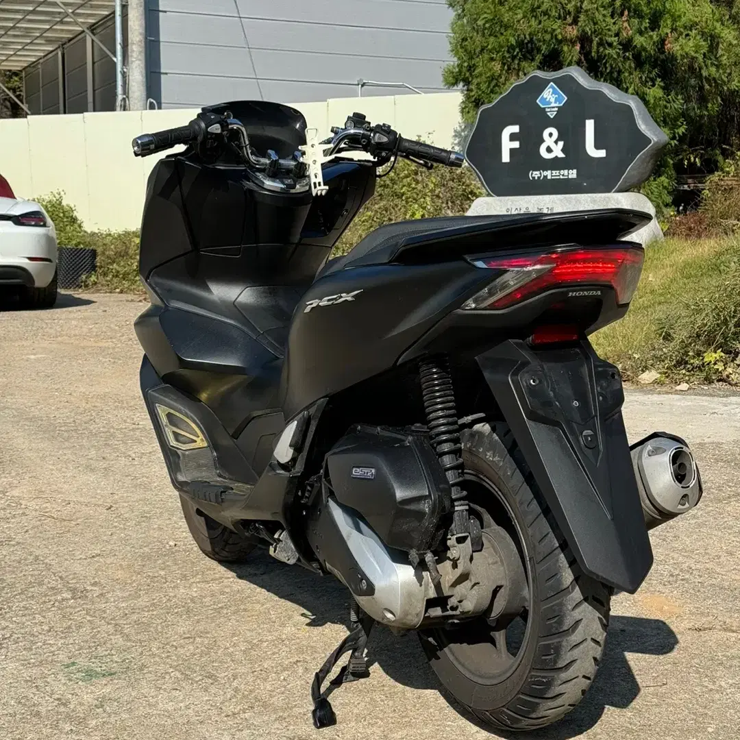 pcx125 21년식 저렴하게 판매합니다