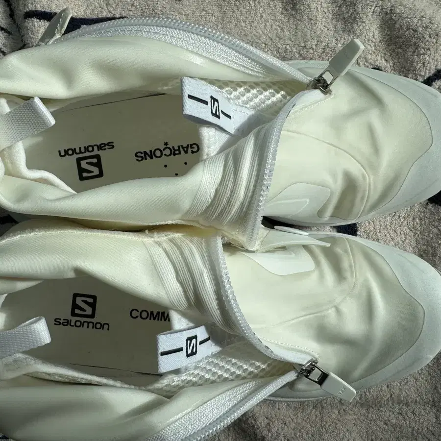 살로몬 x 꼼데가르송 XA-알파인 2 화이트 CDG x SALOMON