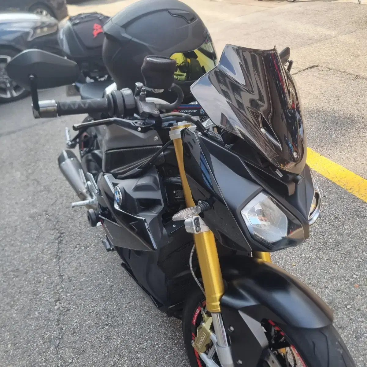 bmw s1000r