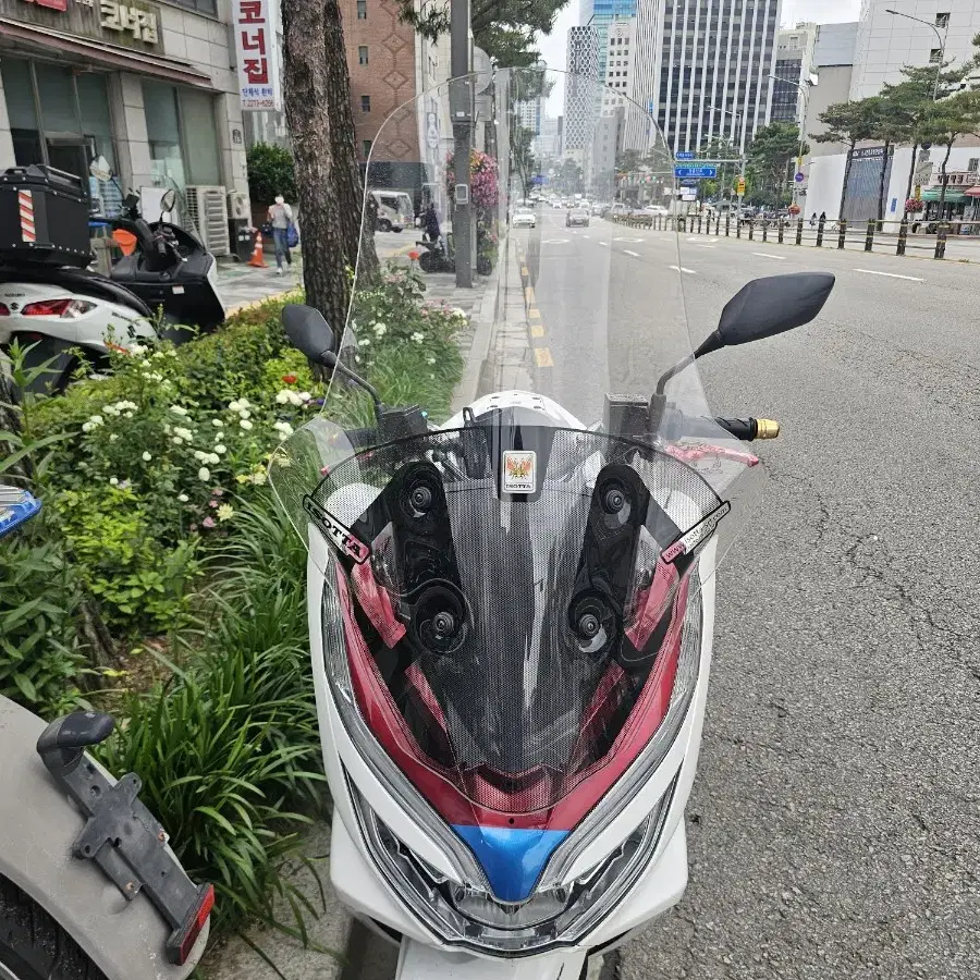 20년식 엔진 올바라시! PCX150ABS 팔아요.