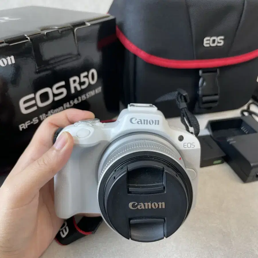 eos r50 화이트 풀박