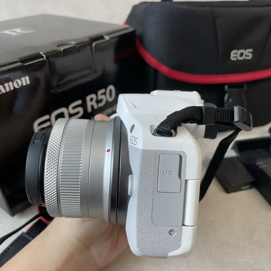 eos r50 화이트 풀박