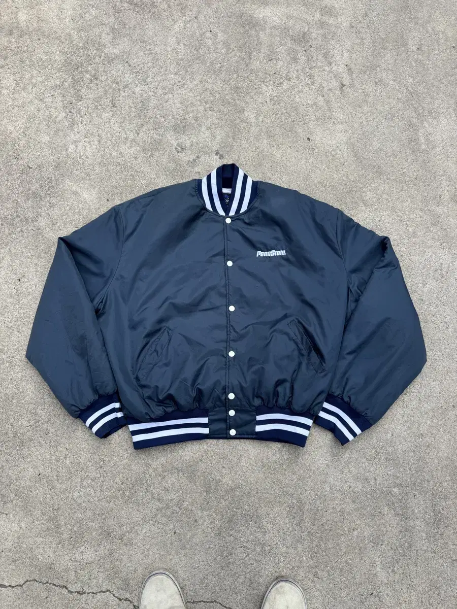 90s Nylon bomber jacket