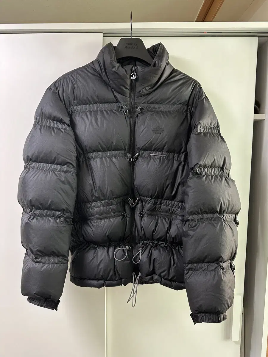 [XL] Adidas Padded Black