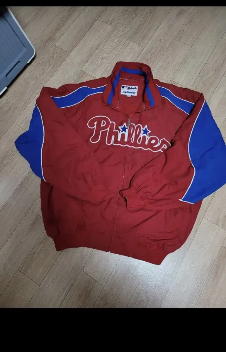 Majestic Philadelphia 2XL