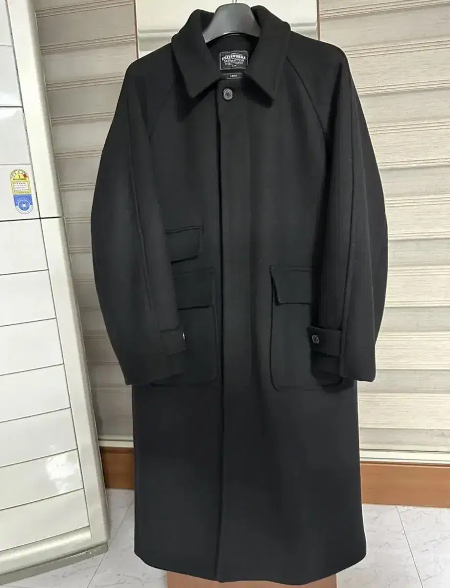 Prismworks Balmacan Coat Black L