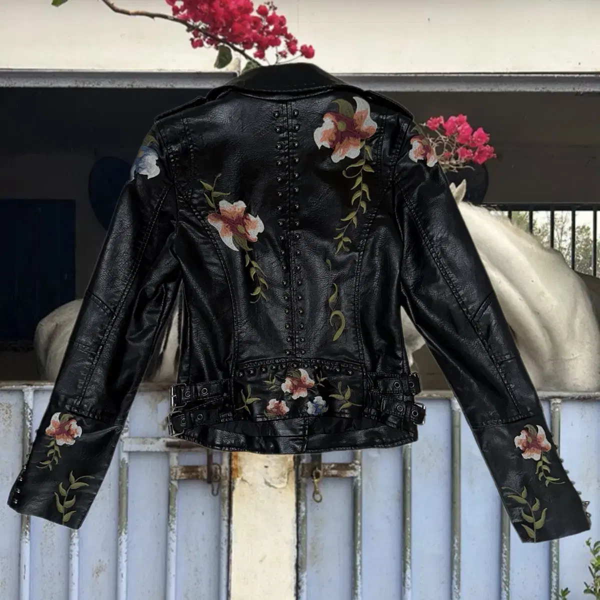 vtg stud oriental rider jacket