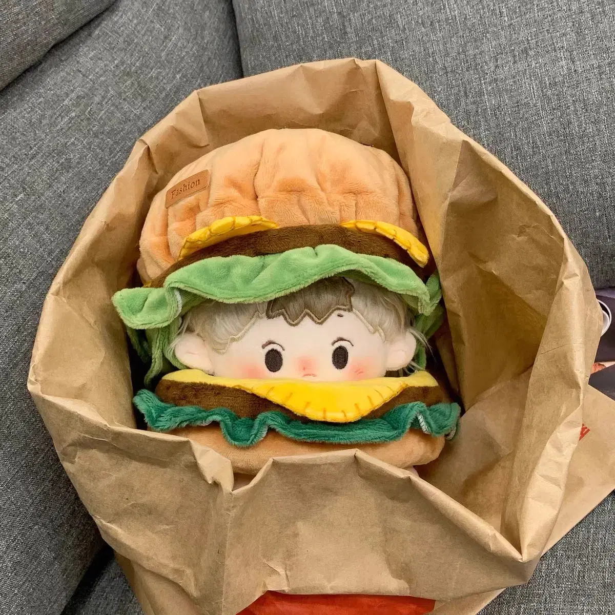 20cm plush hamburger clothes for sale