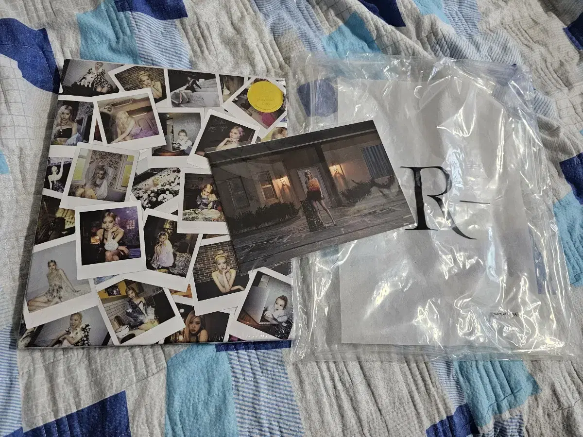 Rose photobook Special Edition (first round of reservations) sealed For sale.