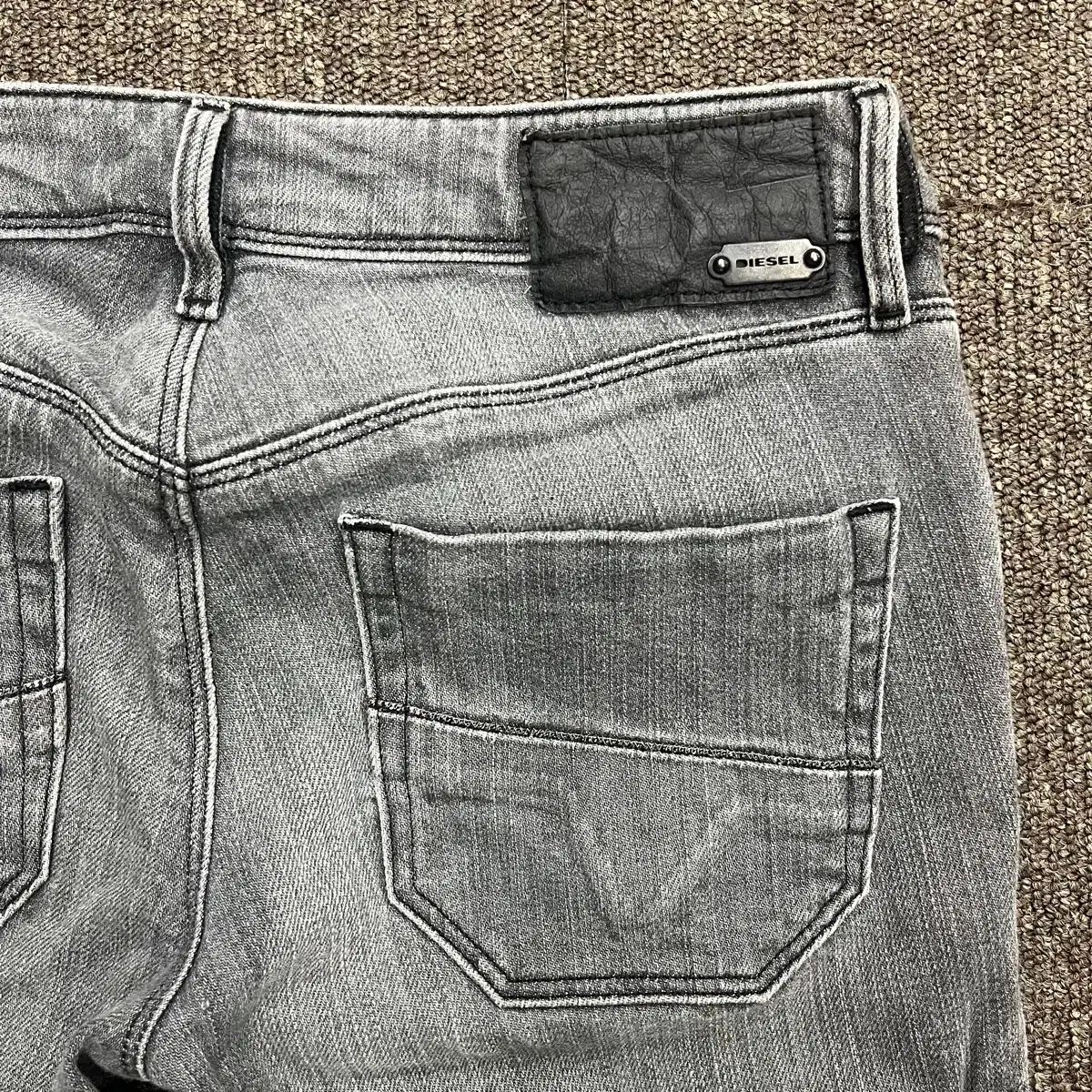 (29) Diesel Slim Fit Denim Pants