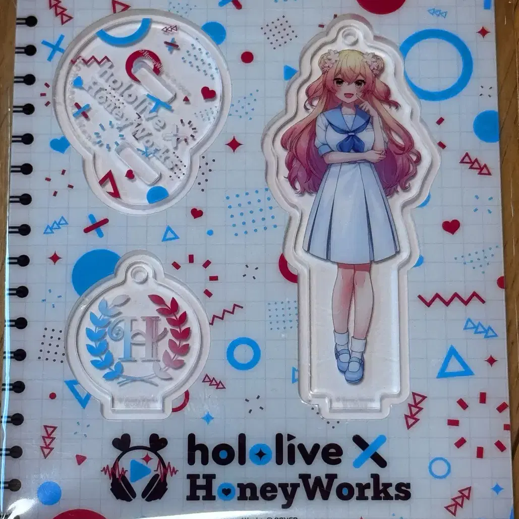 홀로라이브 모모스즈 네네 Honeyworks 아크릴판매