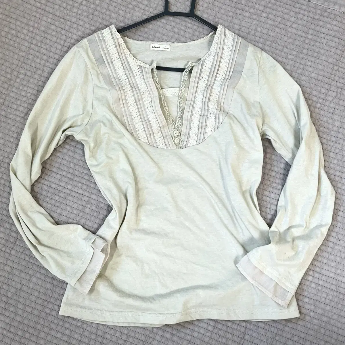 Vintage Fairy Lay Long Sleeve