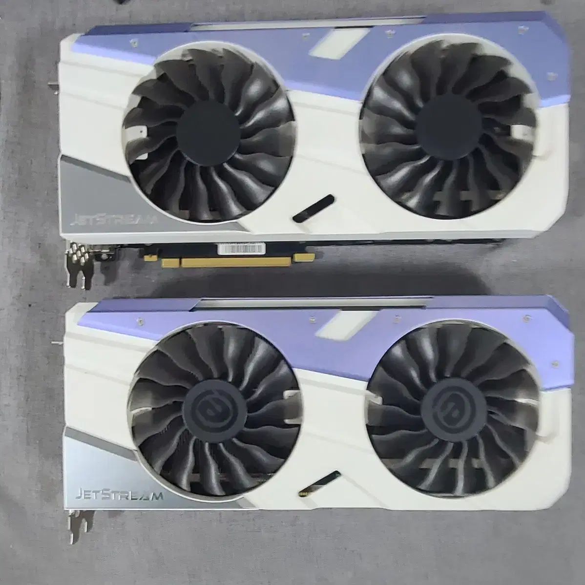 이엠텍 제트스트림 GTX1080 8g (RTX2060 급) 그래픽카드