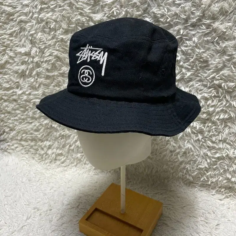 STUSSY 스투시 버킷 햇