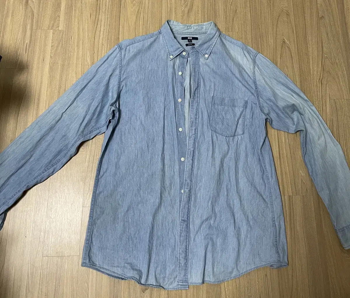 Uniqlo Denim Shirt XL (105)