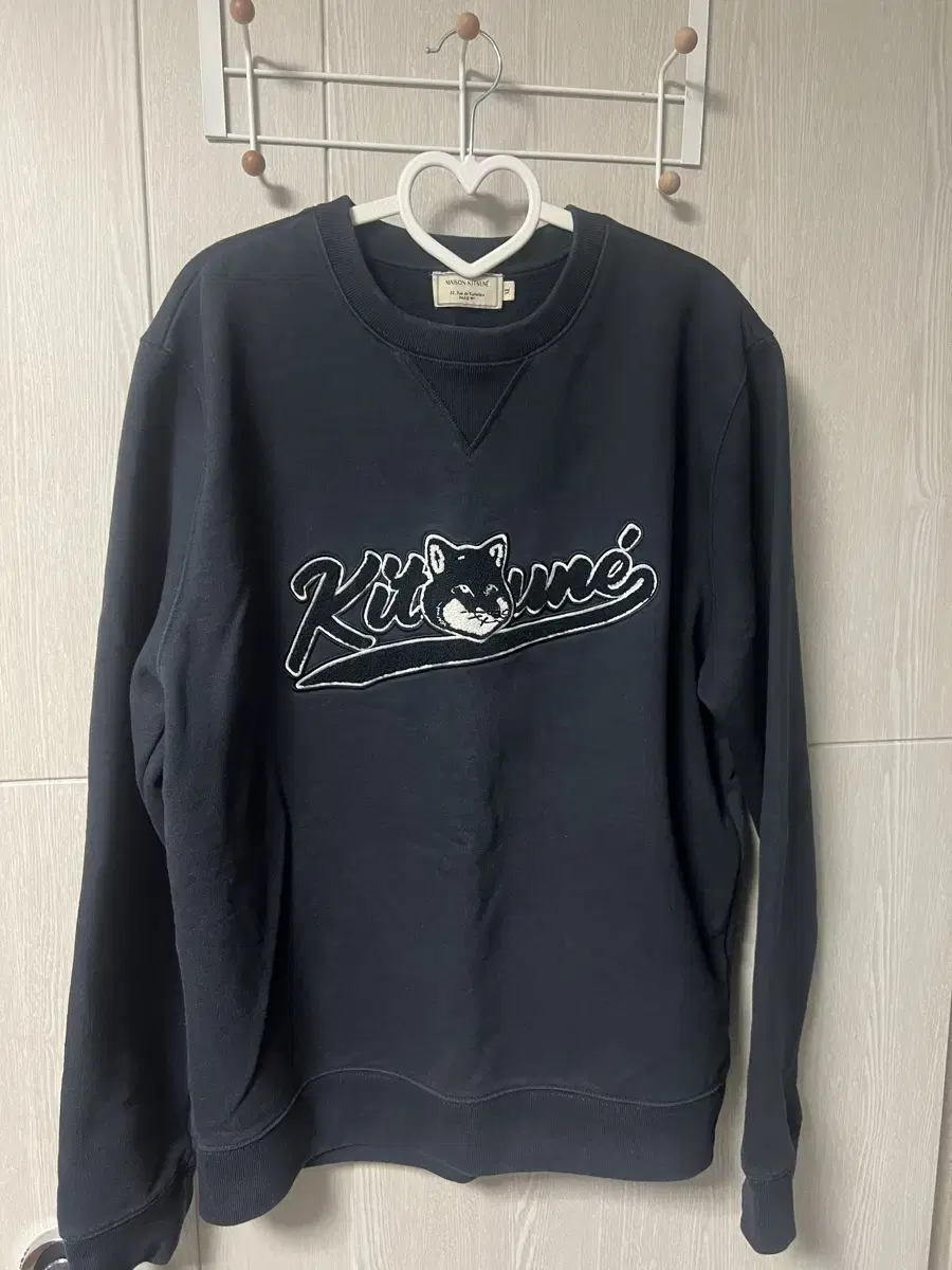 [Extremely rare, genuine] Maison Kitsune front logo man to man