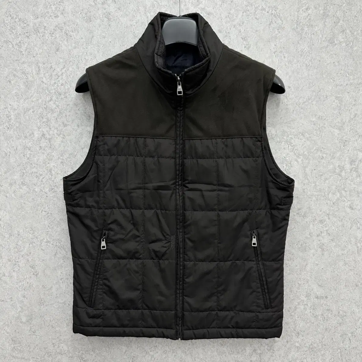 95 Daks Men's Puffer Vest