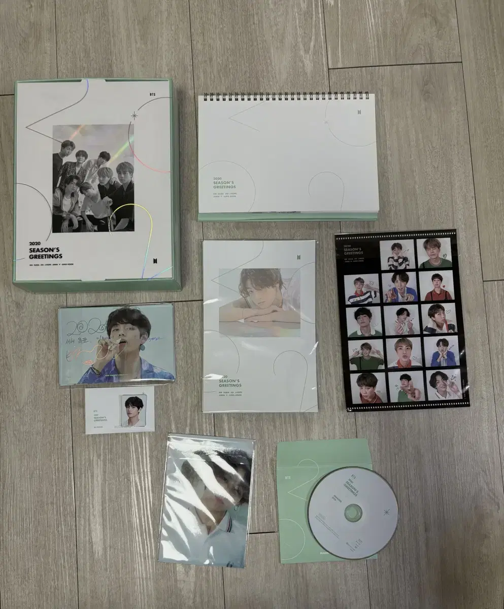 (New) bangtan 2020 season's greetings (Please buy it)