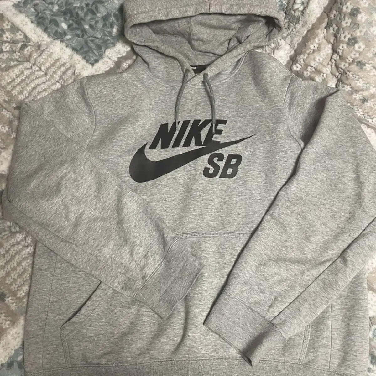 Nike SB Hoodie Gray Gray S