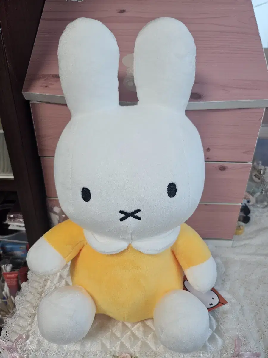 Miffy doll 25 cm yel