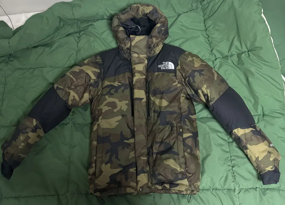 The North Face Baltor Jacket Camo Size L