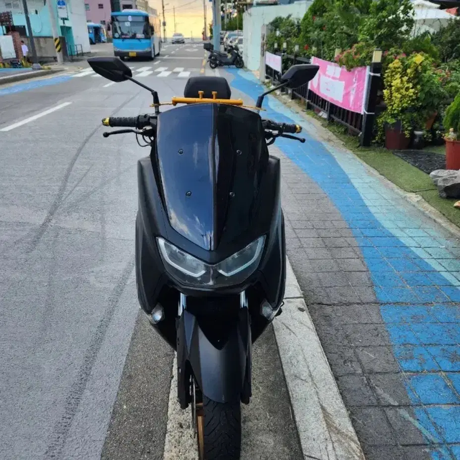 NMAX125 키로수 낮고 상태좋습니다