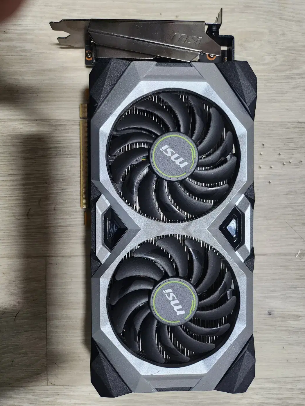 gtx1660super  팝니다....