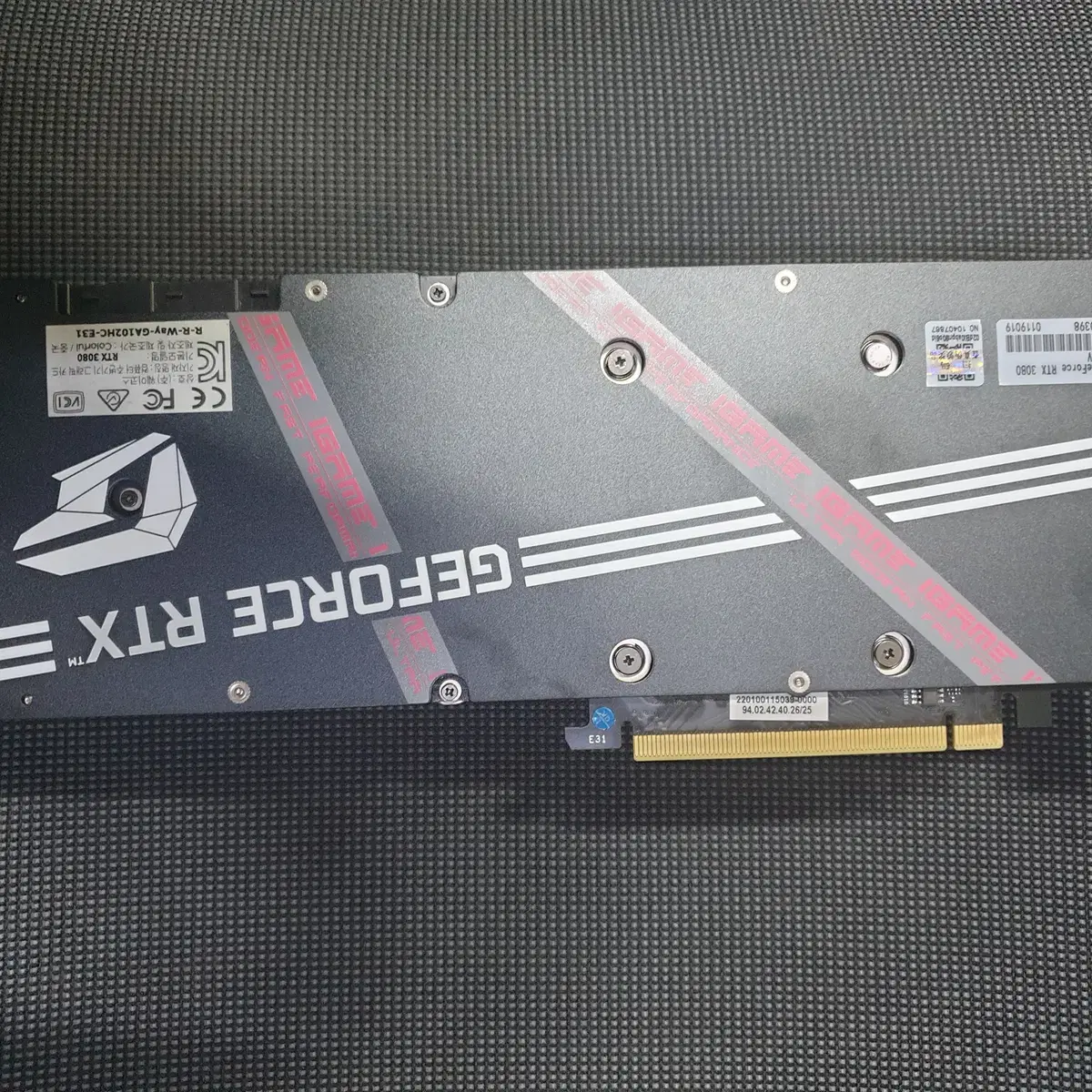 컬러풀  iGame  RTX 3080 Ultra OC 10G-V 화이트