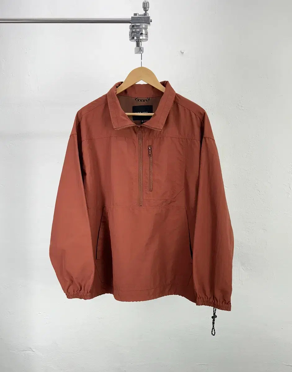 Nicoand Red Clay Color Half Zip Anorak