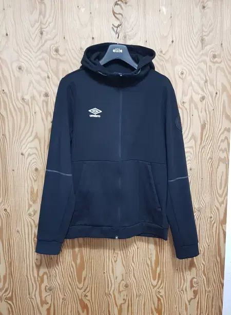 Umbro Kimono Hood Up