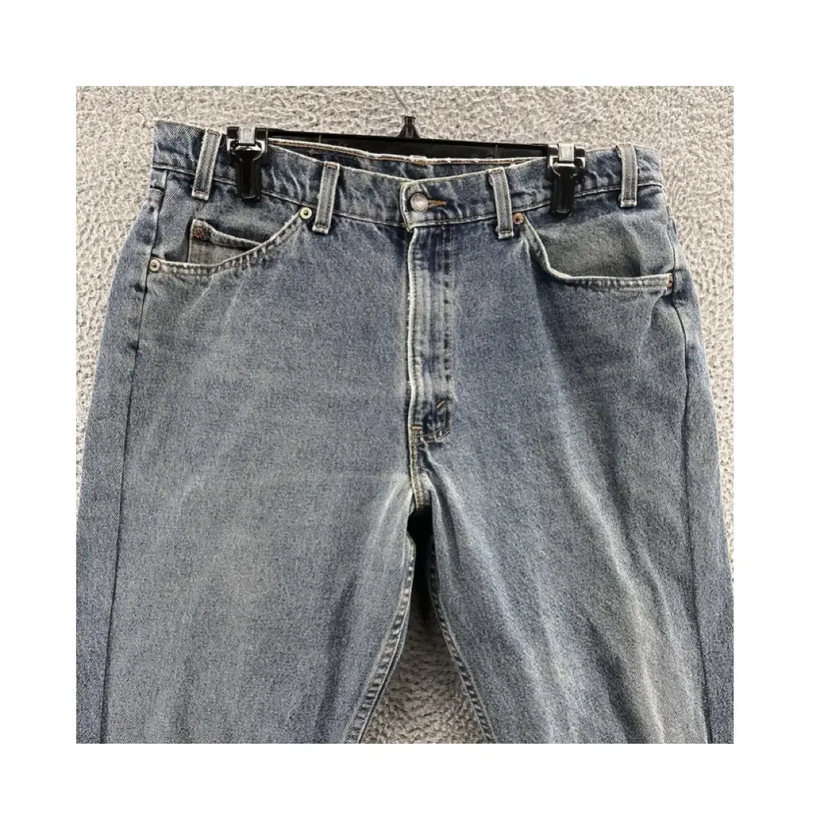 90s levis 565 loose fit Made In USA