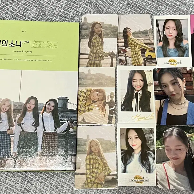 loona トレカset