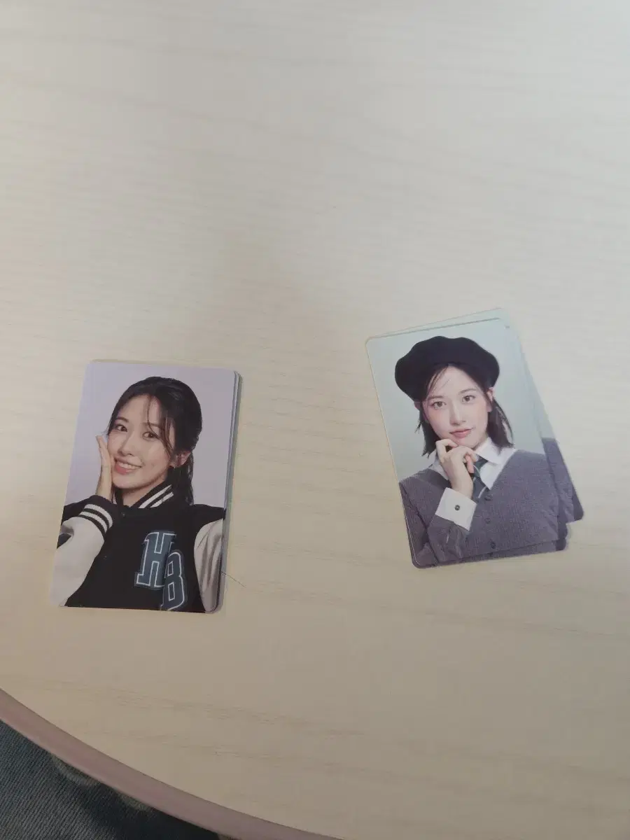 Ahn Yujin Hana Bank Photo Card