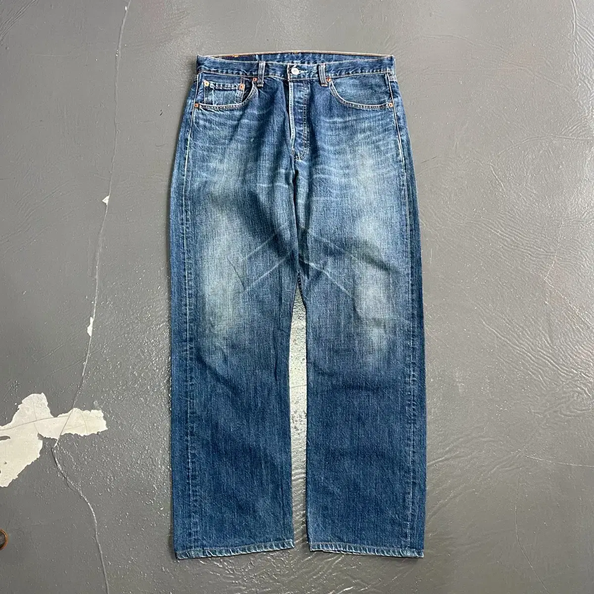 2000s Levis  501 Denim