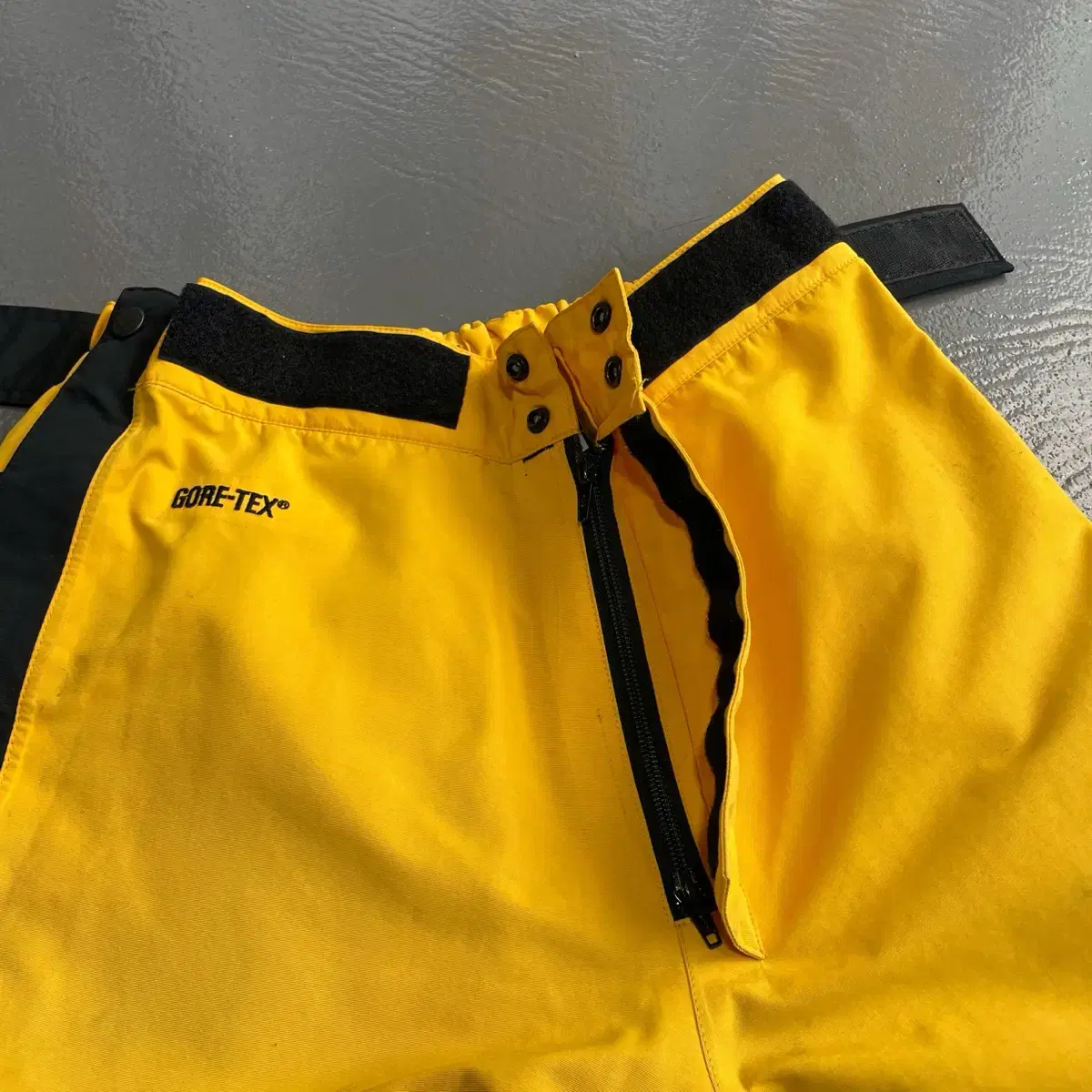 1990s North Face Gore-Tex Pants