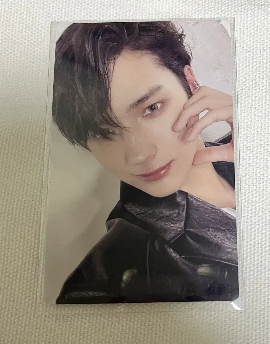 Tomorrow X Together Zeebee Zeebee Japan Standard Version hueningkai photocard sells