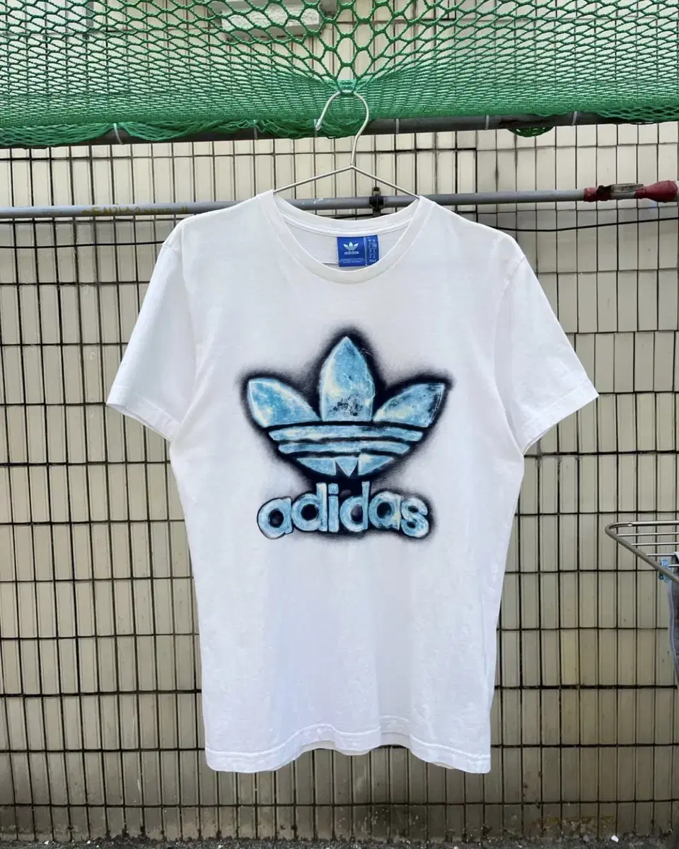 아디다스 파이어버드 그래픽 반팔티셔츠 Adidas