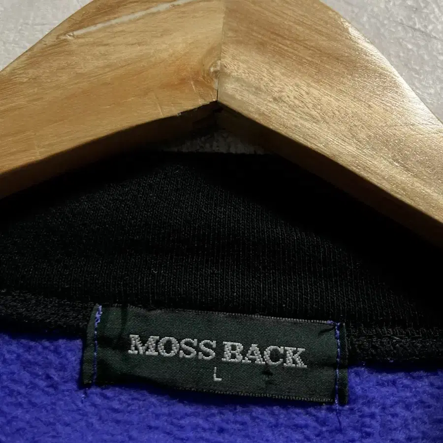 100-105 MOSS BACK 기모 헨리넥 루즈핏 긴팔티 정품