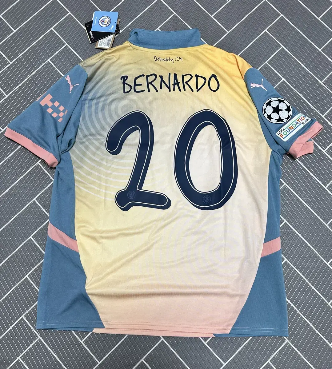 24-25 Man City Oasis Bernardo Silva Overseas XXL