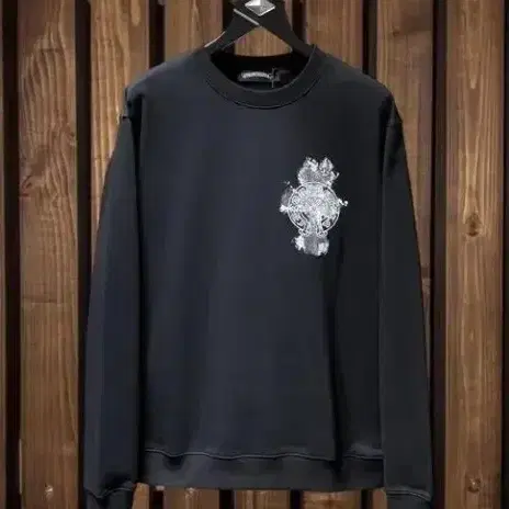 Chrome Hearts 블랙 모던 맨투맨 코트