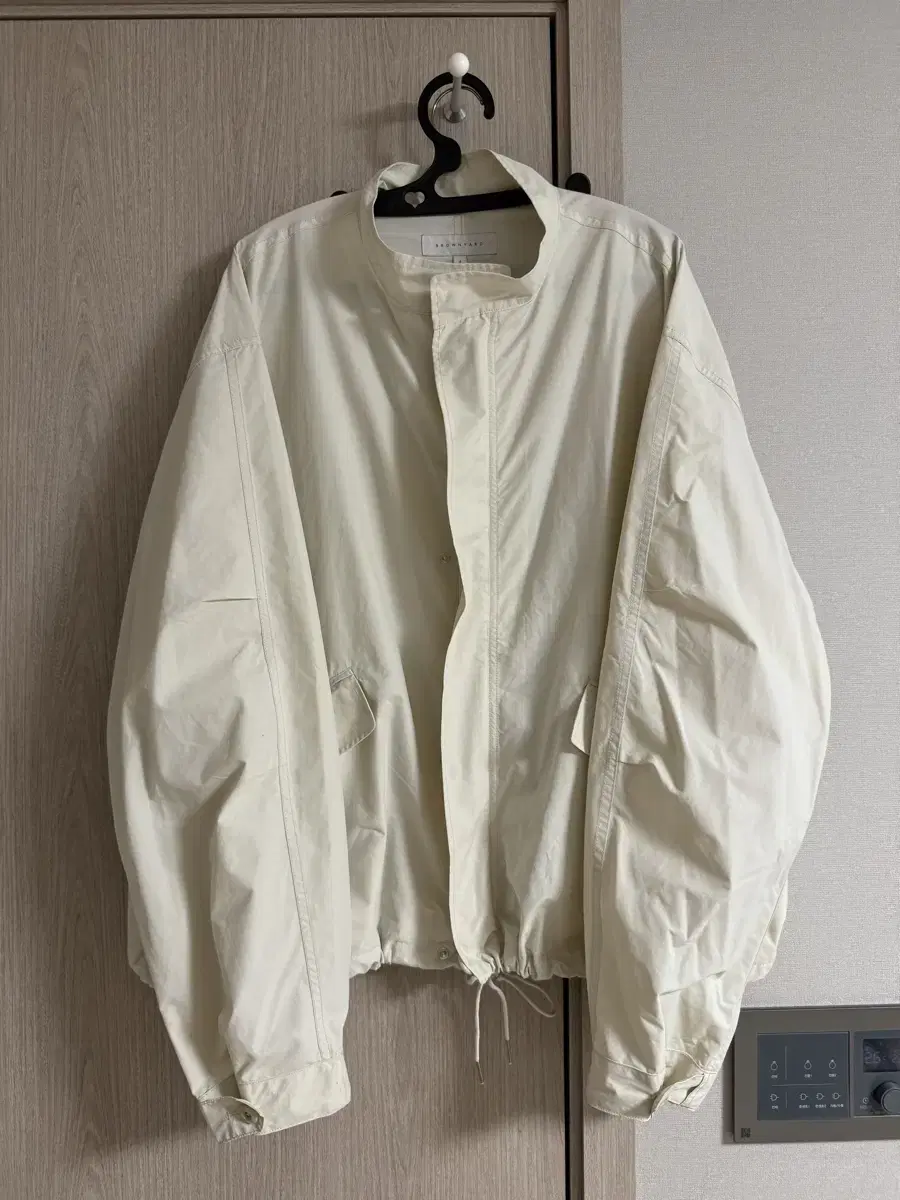 [4] Brownfield 23SS Essential Short Jacket Ekru