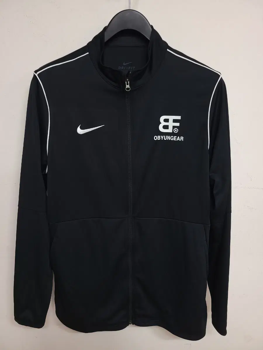 Nike O'Byrne Black Training Zip-Up Jersey