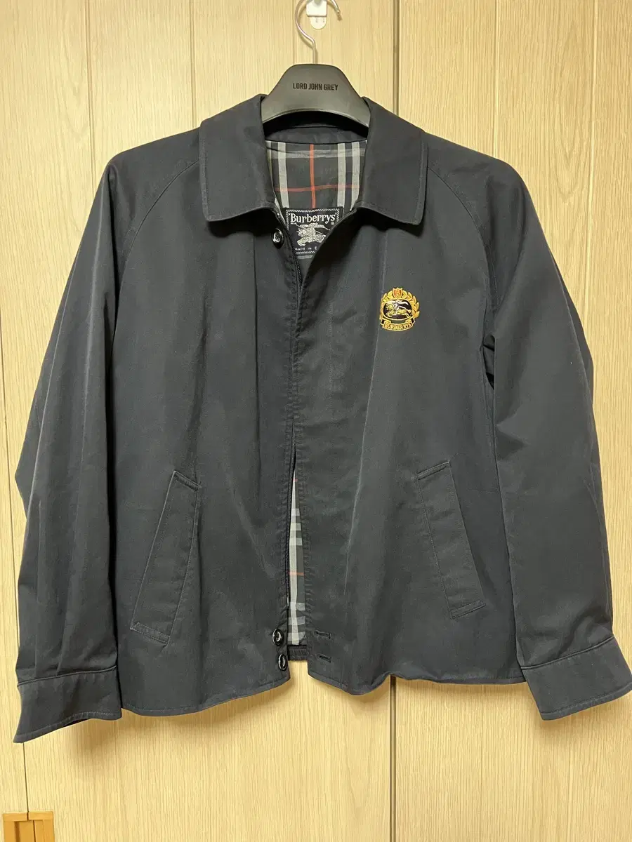 Burberry ArchivesBurberry Logo Jacket Navy