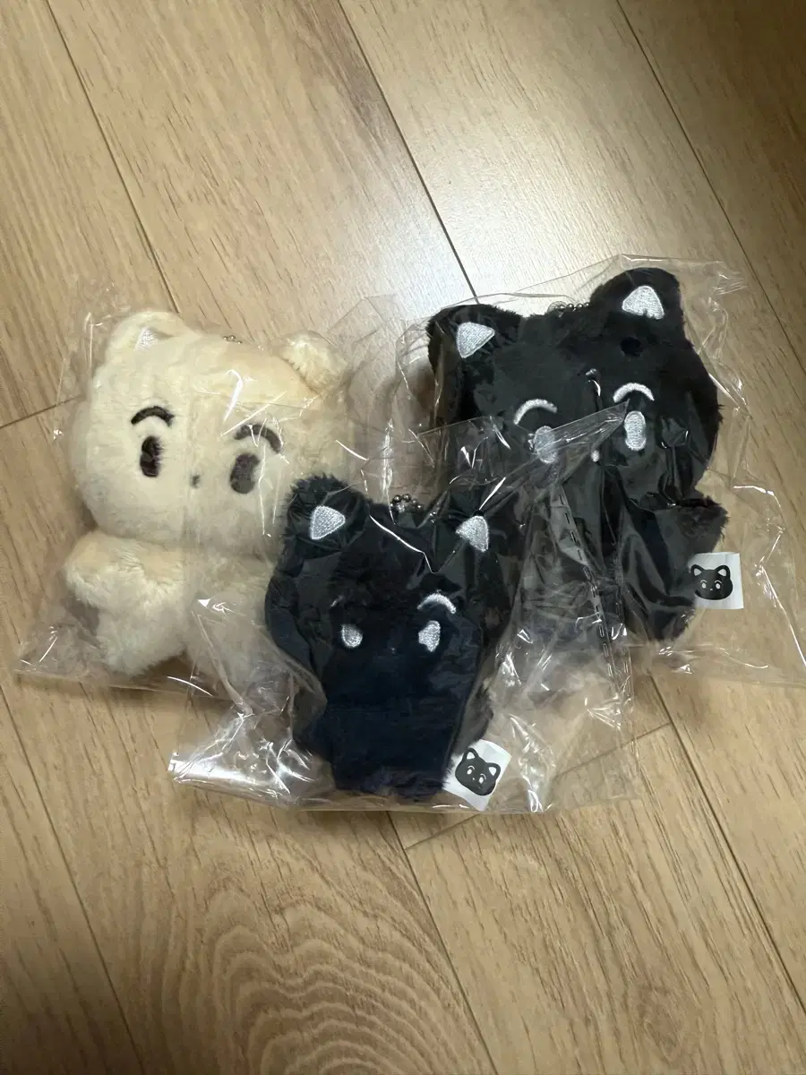 nct mark 애옹냥 10cm 미니 sealed somyi doll wts