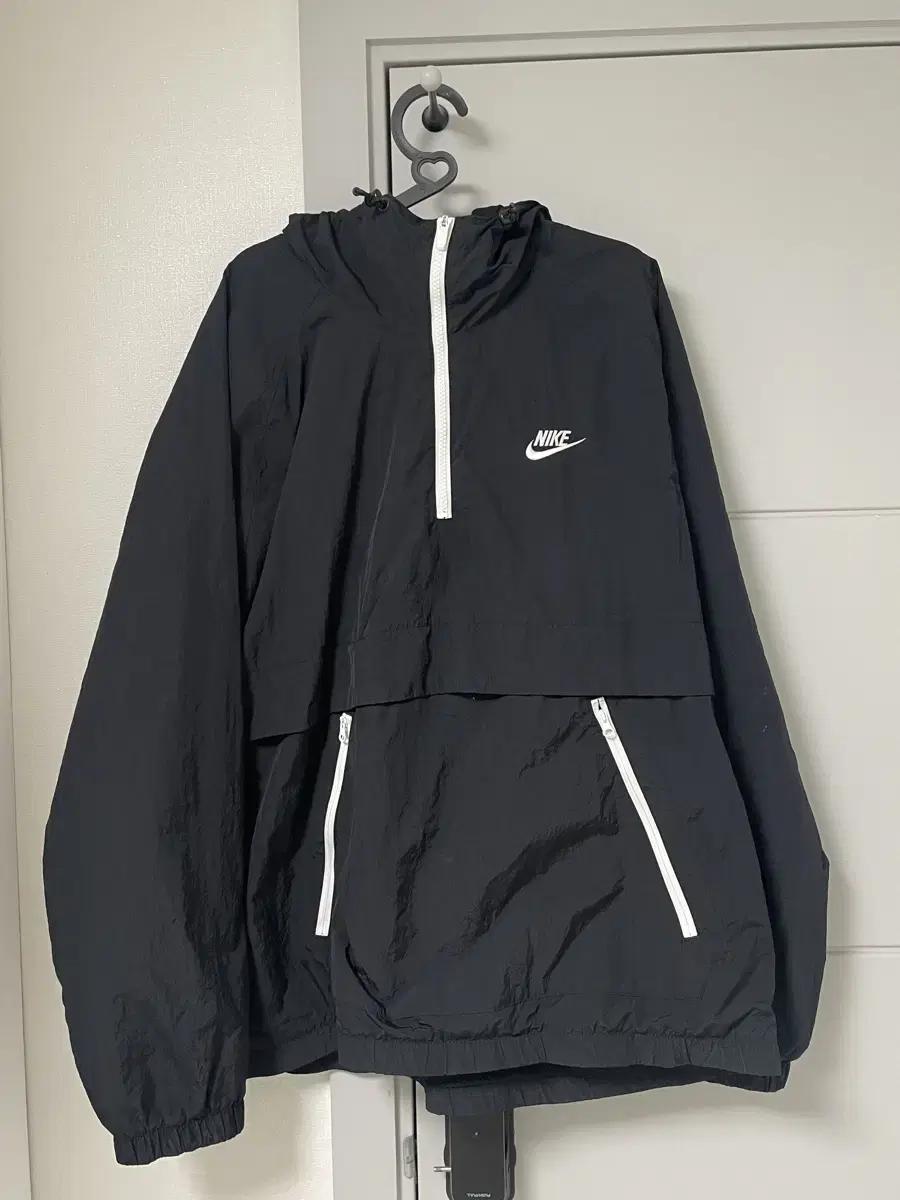 Nike Windbreaker 105