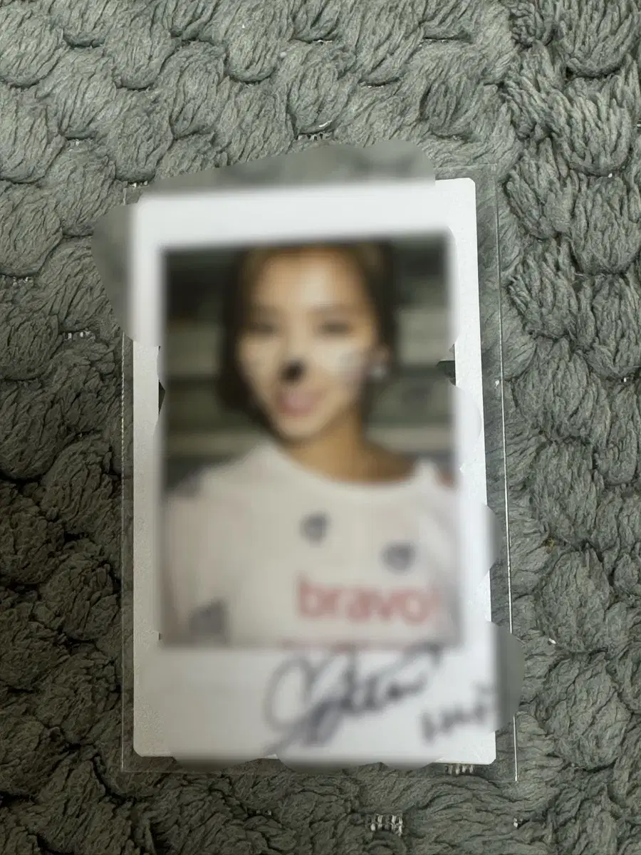 Twice sana wrote signature pola sells