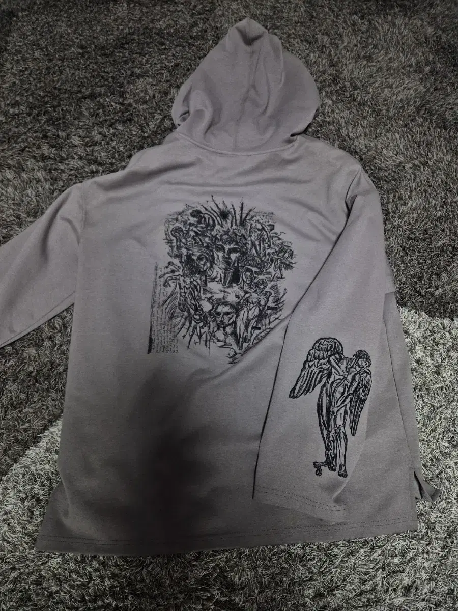 Songio Artworks Gray Hoodie 50