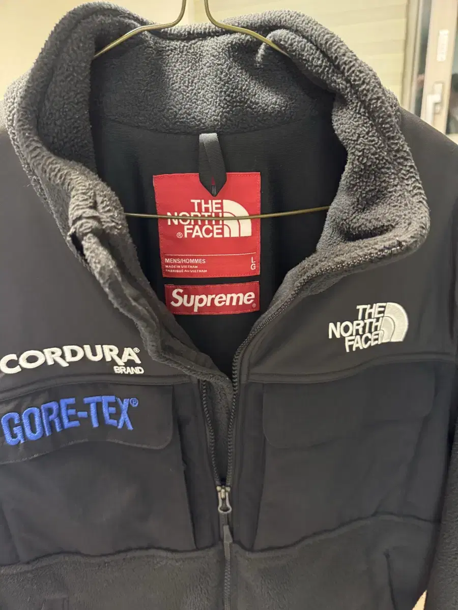 [L] The Supreme North Face 18FW Expedition Furless Jacket